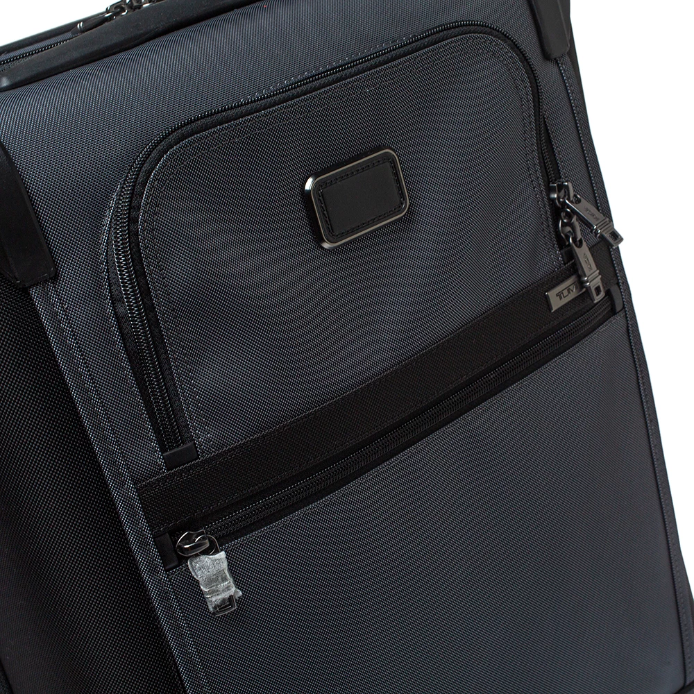 Tumi Grey/Black Nylon Alpha 2 Continental Expandable 4 Wheel Carry On Luggage For Men - Image 5