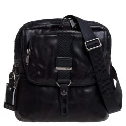 TUMI Black Leather Annapolis Zip Flap Messenger Bag For Men
