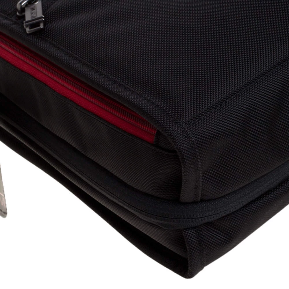 TUMI Black Nylon DFO Utility Expandable Tote For Men - Image 10