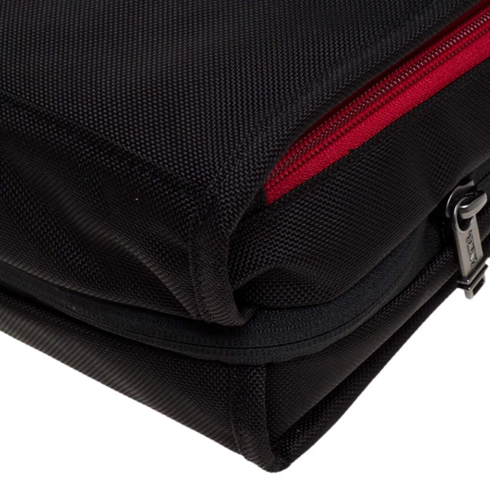 TUMI Black Nylon DFO Utility Expandable Tote For Men - Image 11