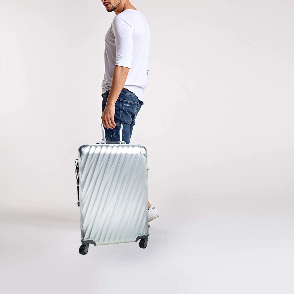 TUMI Silver 19 Degrees Aluminum Extended Trip Packing Case For Men - Image 2