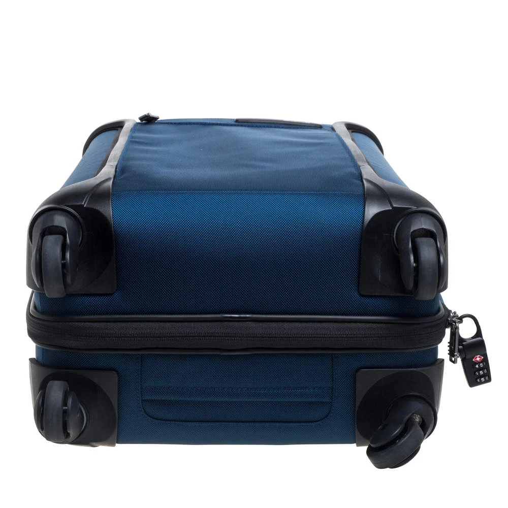 TUMI Blue/Black Nylon Gen 4.2 Lightweight International Carryon Luggage For Men - Image 12