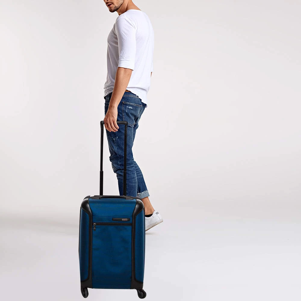 TUMI Blue/Black Nylon Gen 4.2 Lightweight International Carryon Luggage For Men - Image 2