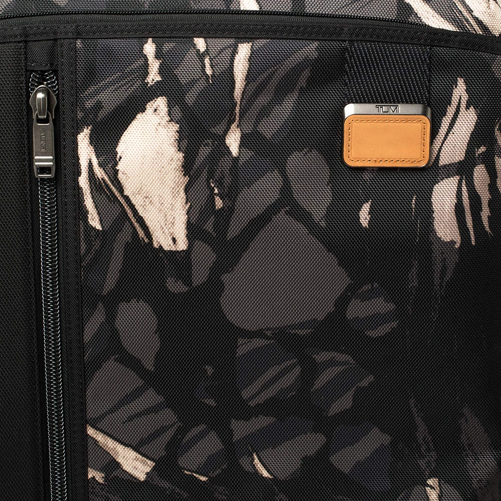TUMI Black Highlands Print Nylon Merge Continental Expandable Carry On Luggage For Men - Image 5