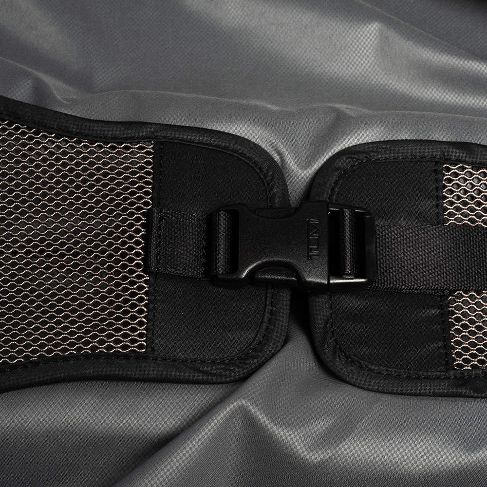 TUMI Black Nylon Alpha 2 Short Trip Expandable 4 Wheel Packing Case Luggage For Men - Image 10