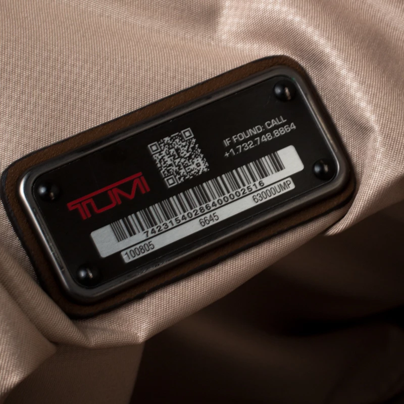 Tumi Brown Leather Seneca Slim Briefcase For Men - Image 8