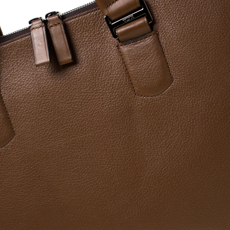 Tumi Brown Leather Seneca Slim Briefcase For Men - Image 5