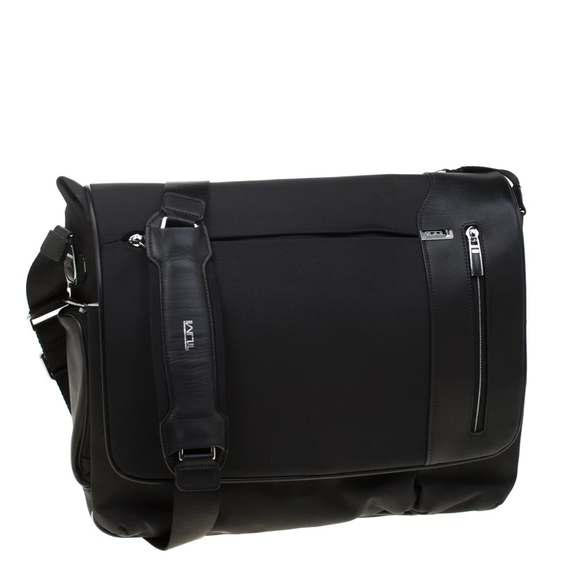 Tumi Black Nylon And Leather Arrive Galeao Messenger Bag For Men - Image 3