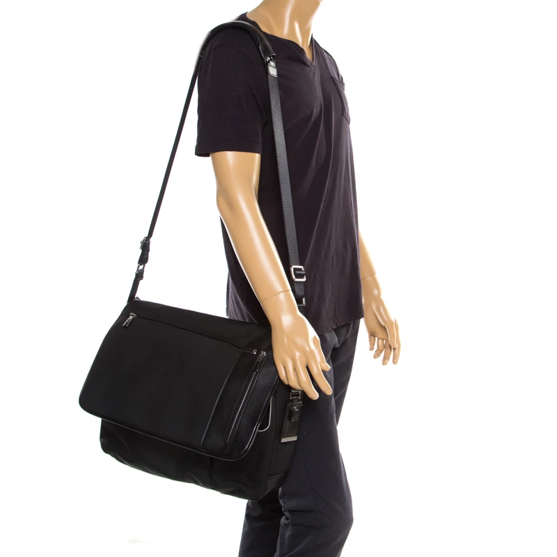 Tumi Black Nylon And Leather Arrive Galeao Messenger Bag For Men - Image 2