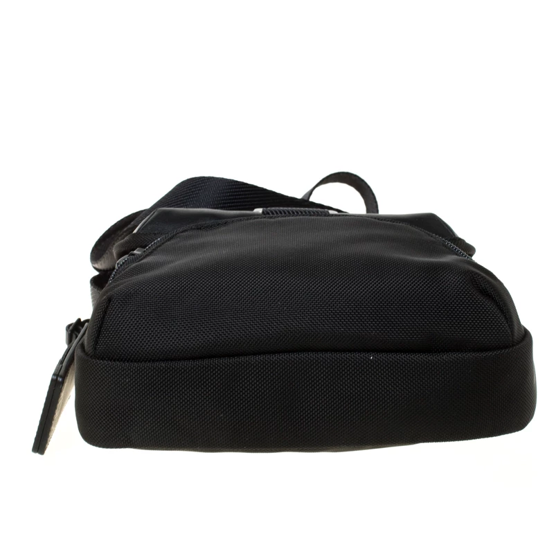 Tumi Black Nylon And Leather Alpha Bravo Braton Crossbody Bag For Men - Image 6