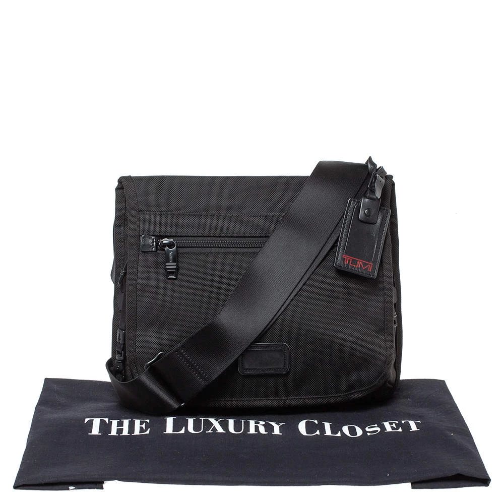 Tumi Black Nylon Messenger Bag For Men - Image 9