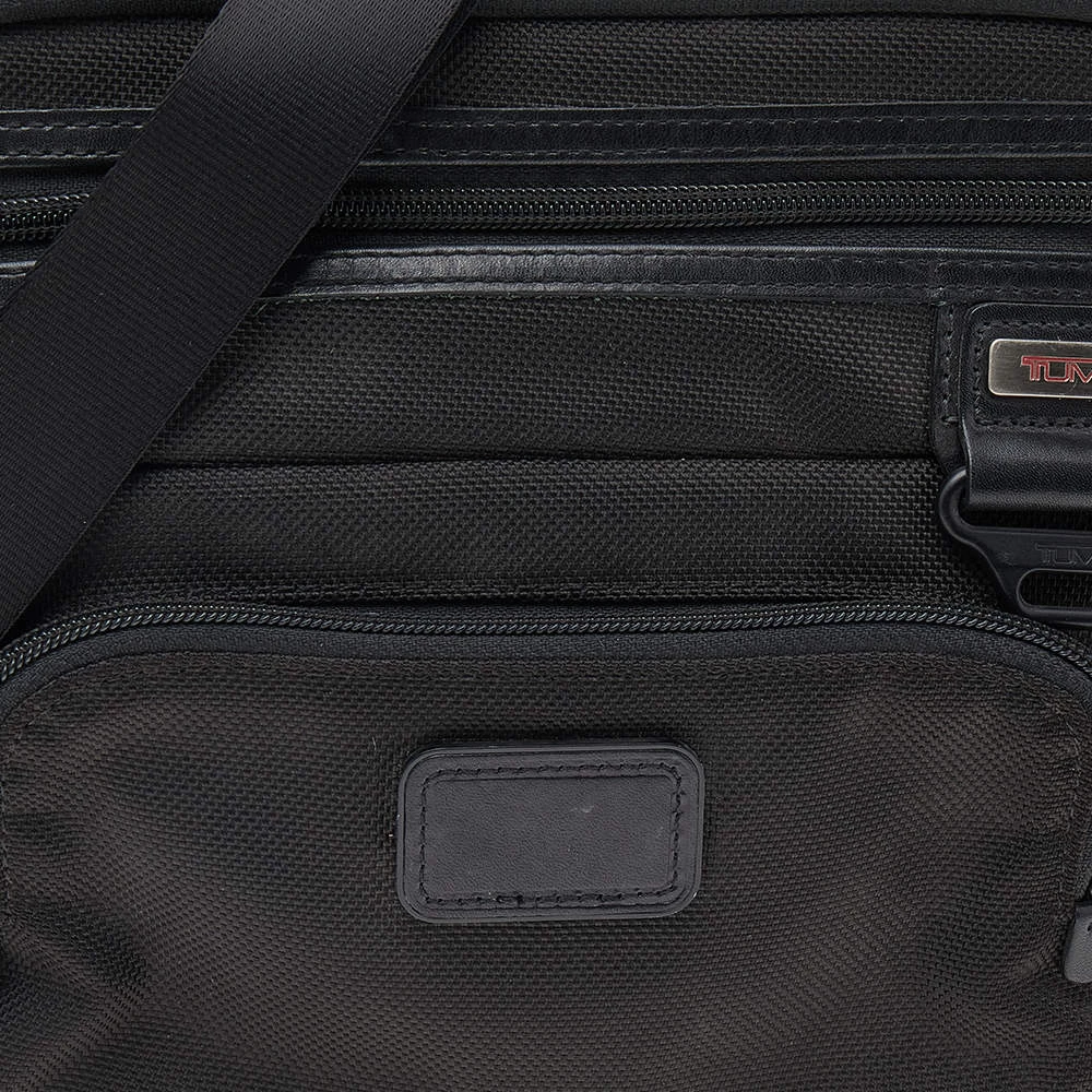 TUMI Black Nylon IPad Case Messenger Bag For Men - Image 5
