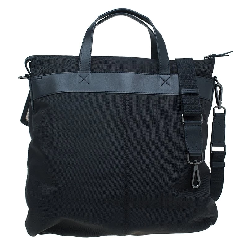 Tumi Black Nylon And Leather Santa Monica Whitfield Helmet Tote For Men - Image 4
