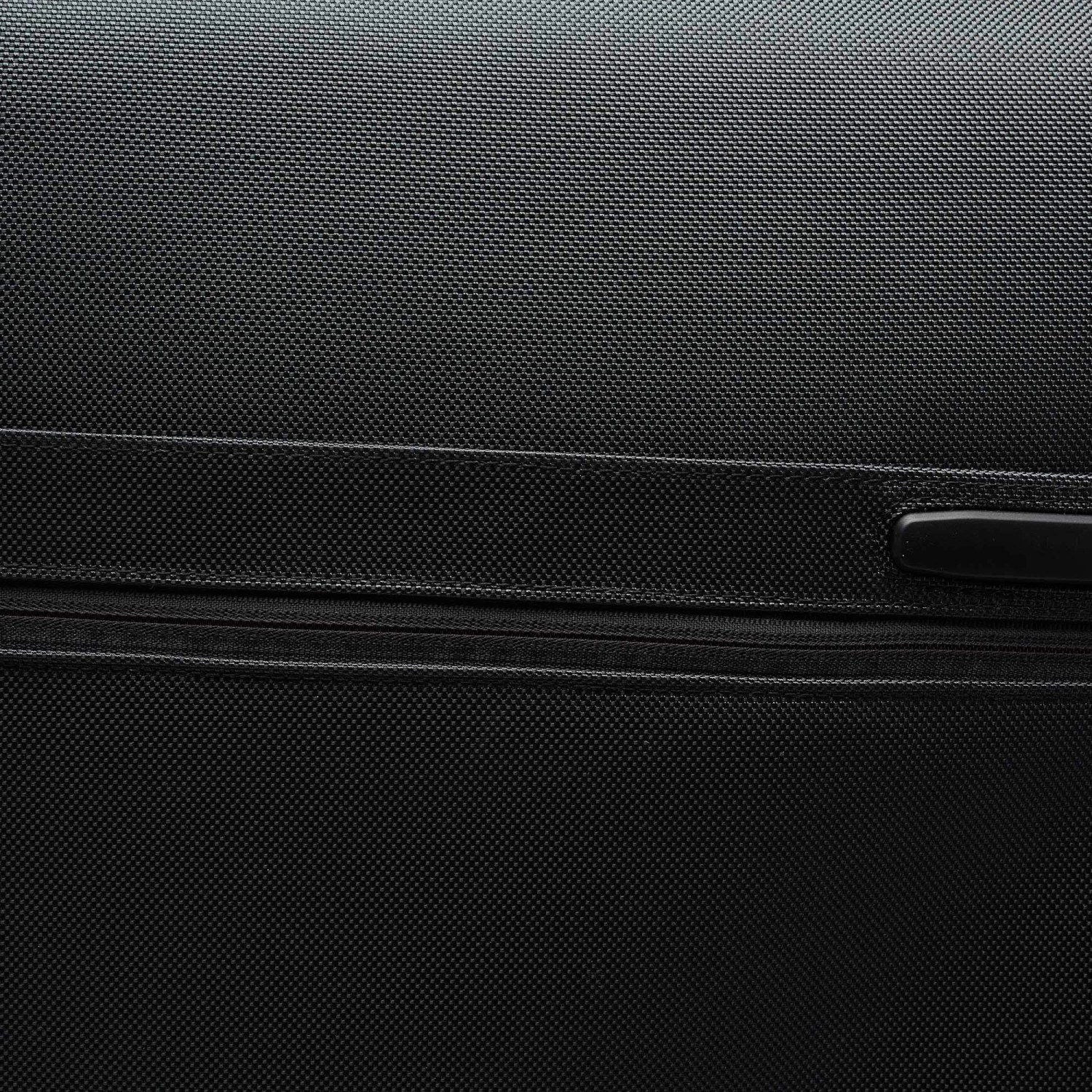 TUMI Grey/Red Nylon Gen 4.2 Lightweight Trip Packing Case Luggage For Men - Image 5