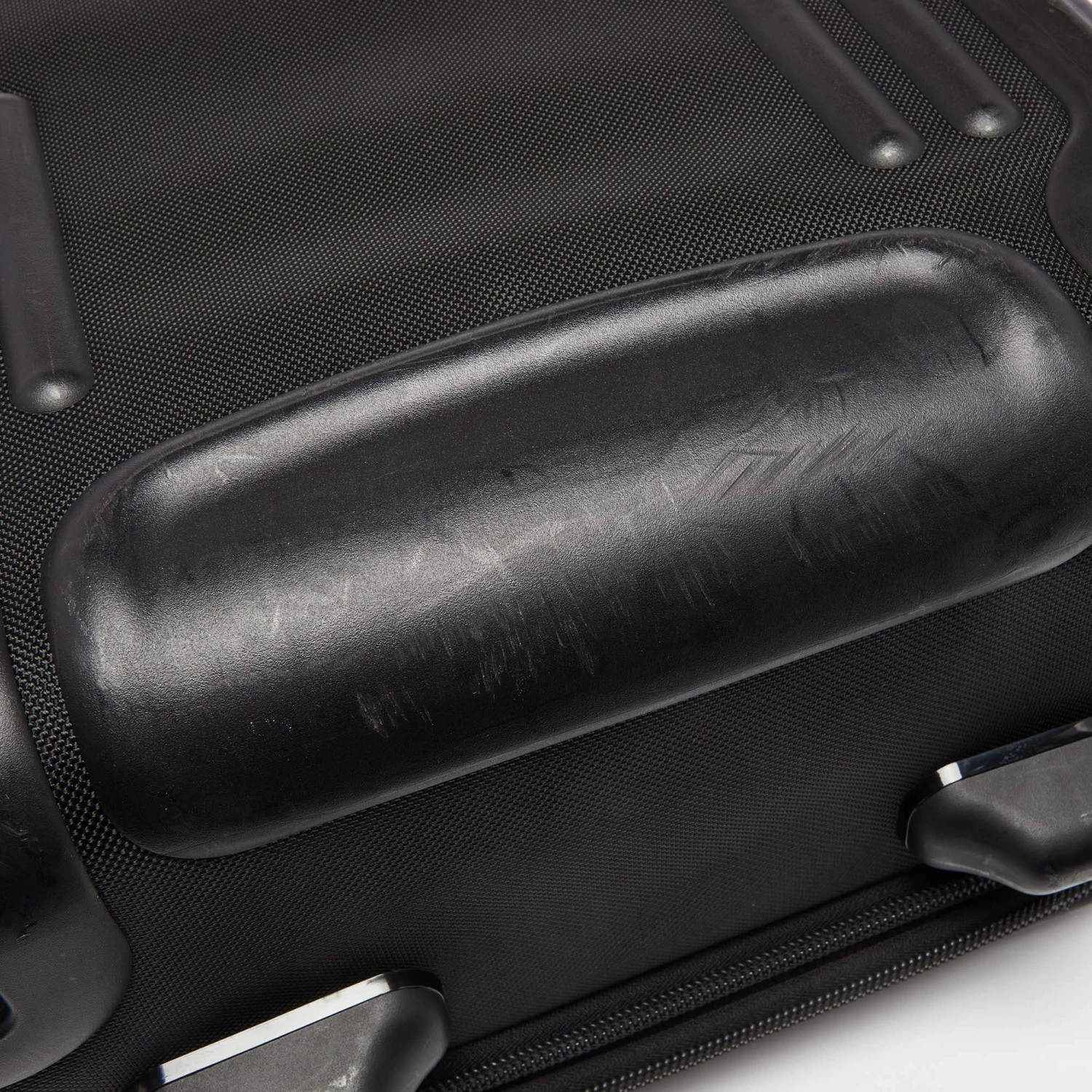 TUMI Black Nylon Alpha 2 Continental Carry On Suitcase For Men - Image 8